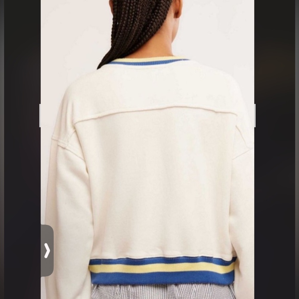 Free People Rio cropped Sweatshirt. - Picture 4 of 10